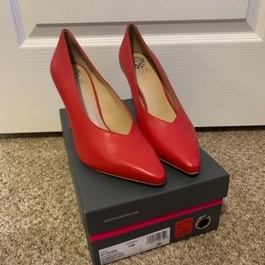 Vince Camuto Ishani Pump